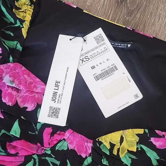 NEW! ZARA Long Sleeve Vibrant Floral Sweetheart Neckline Crop Top XS - Picture 5 of 11